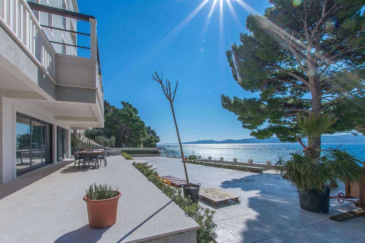 Apartments Empress Mimice Zewnętrze zdjęcie